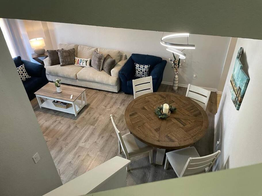 Cozy Stylish Townhome Davenport Eksteriør bilde